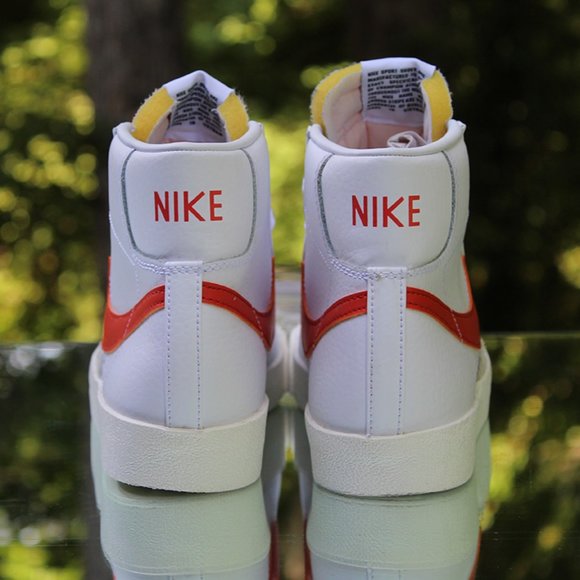 Nike Blazer Mid 77 White Bright Crimson Men's Size 8.5 - Picture 11 of 12
